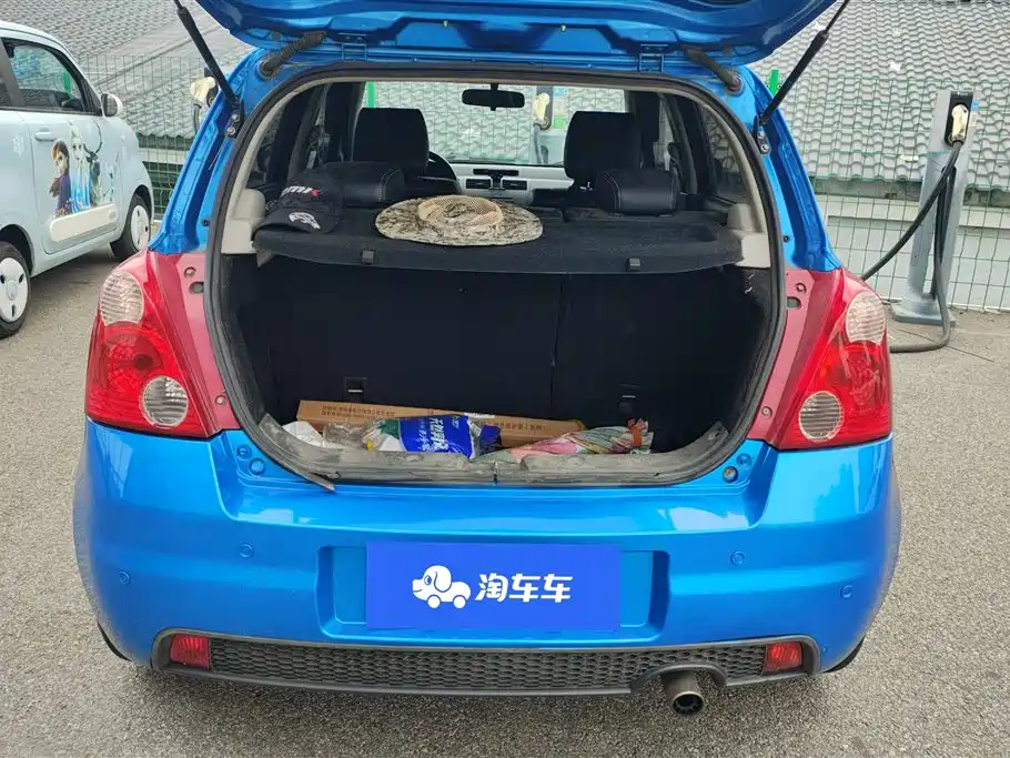 Suzuki Swift 2012