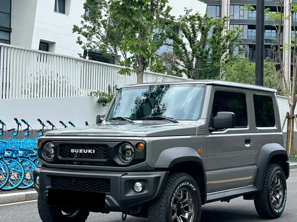Suzuki Jimny 2026 — фото 1