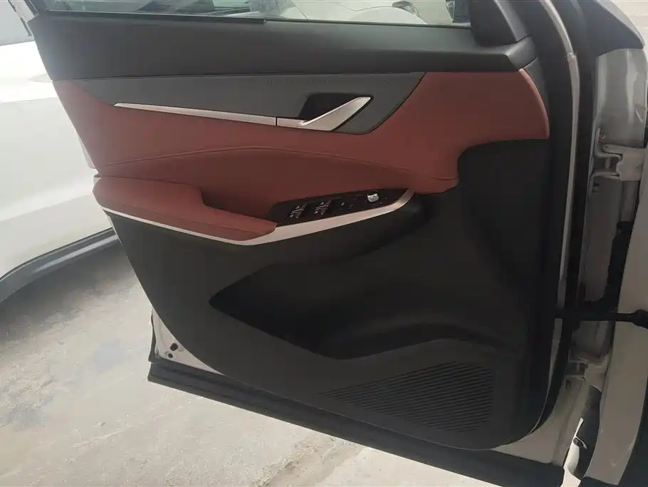 Changan CS75 PLUS 2023 — фото 7