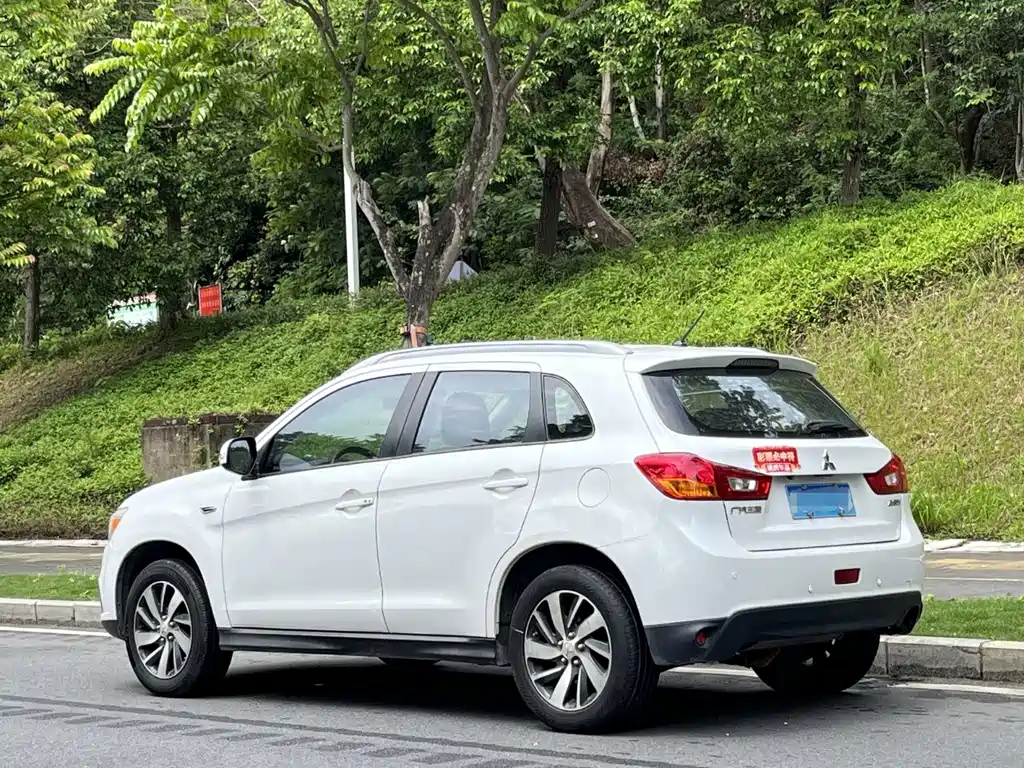 Mitsubishi ASX 2017 — фото 9