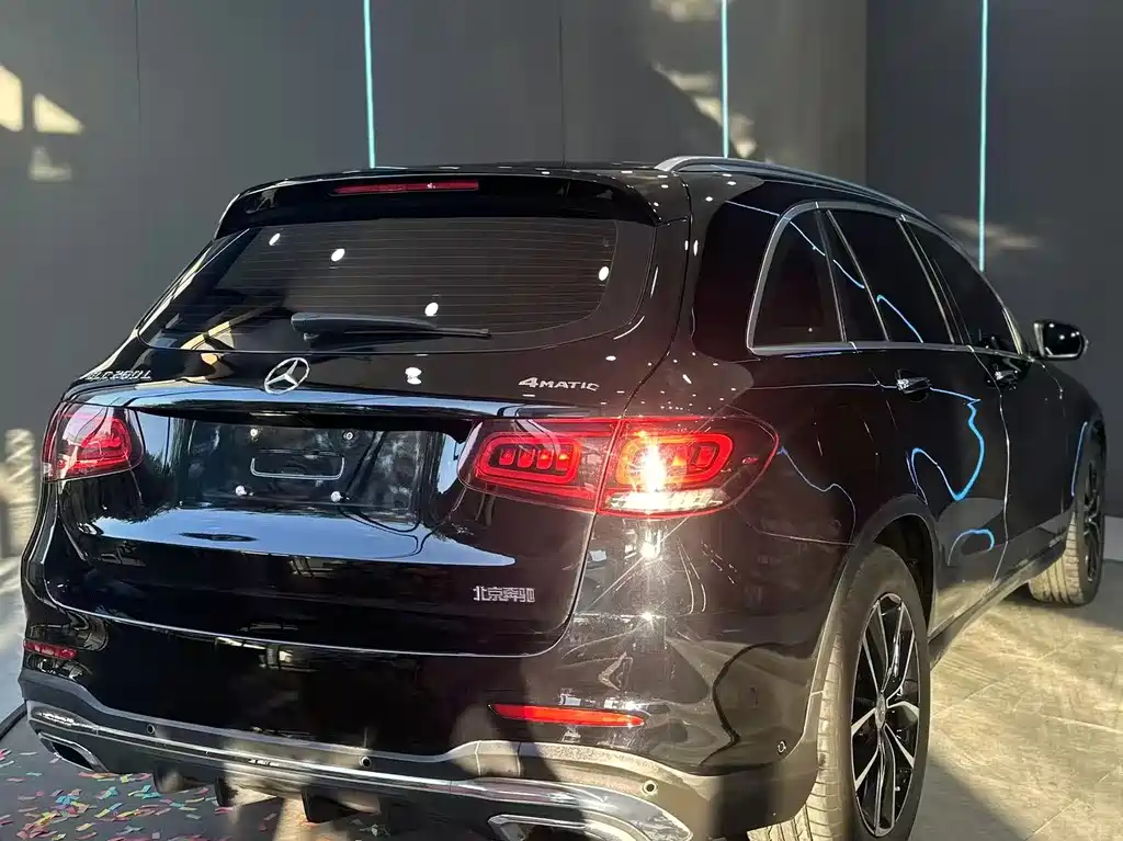 Mercedes-Benz GLC 2021