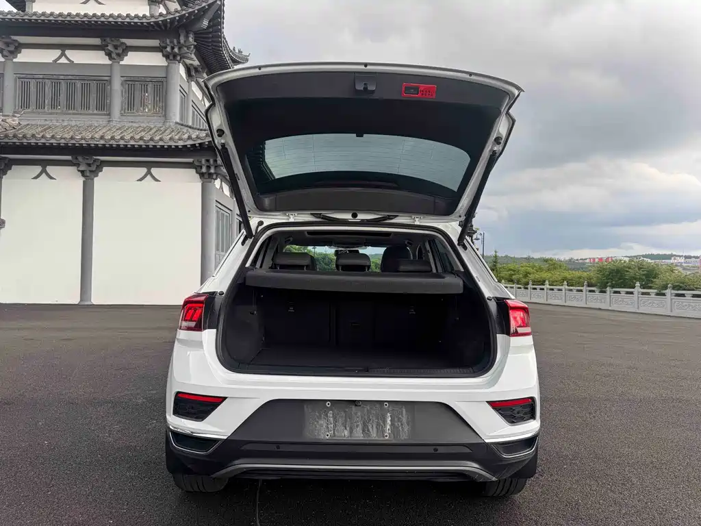 Volkswagen T-Roc 2022 — фото 20