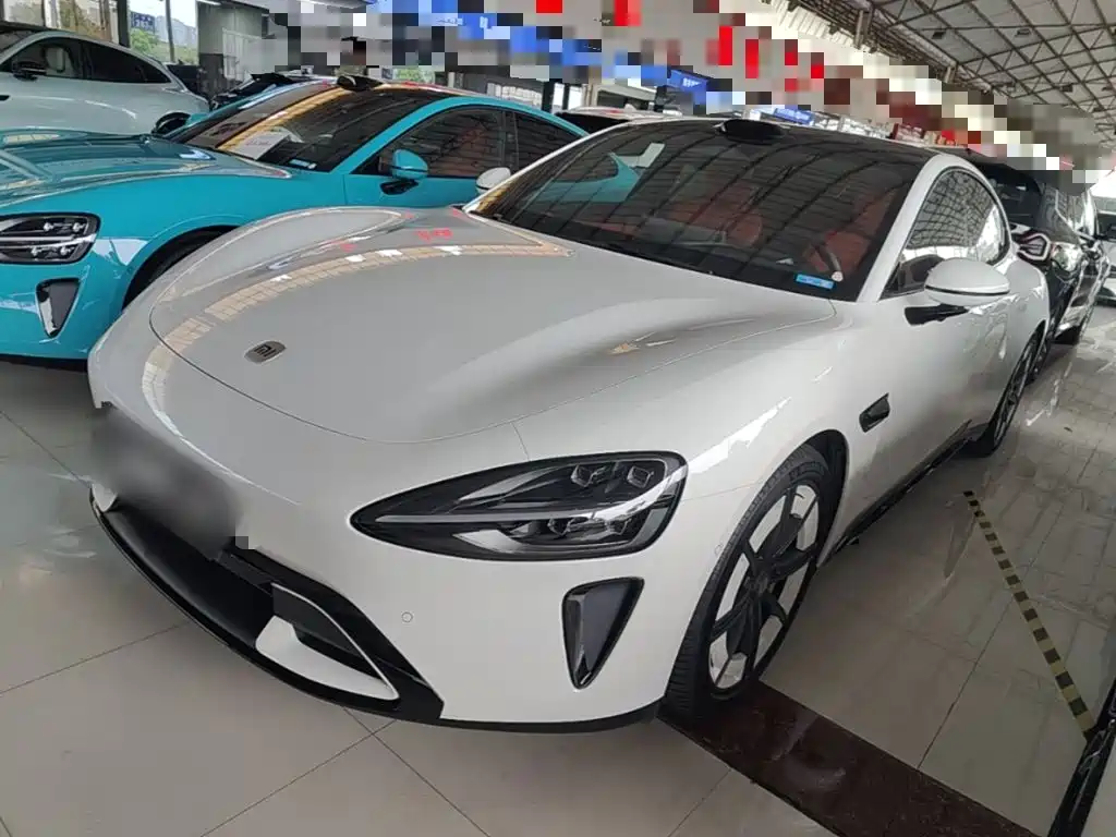 Xiaomi SU7 2025