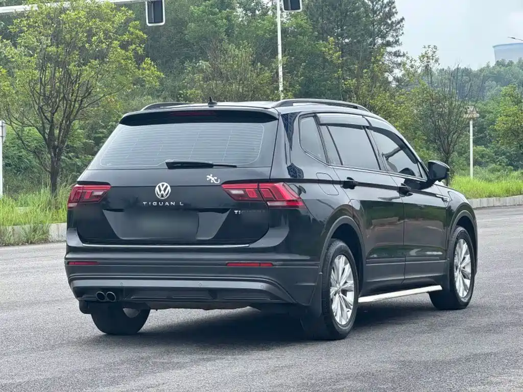 Volkswagen Tiguan L 2018 — фото 5