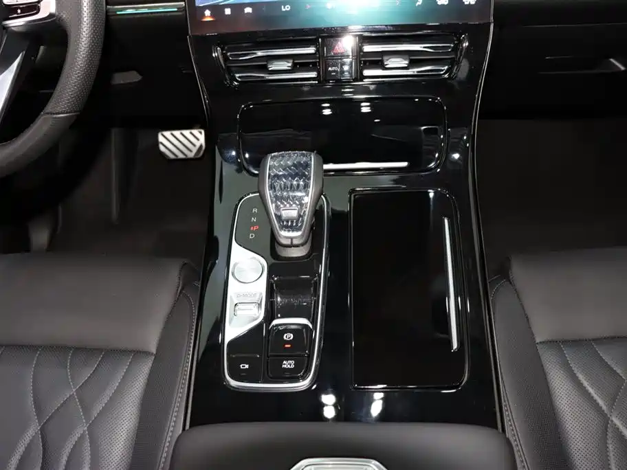 GAC Motor Trumpchi M8 2023 — фото 15