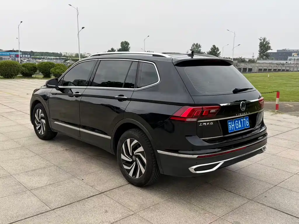 Volkswagen Tiguan L 2022 — фото 7