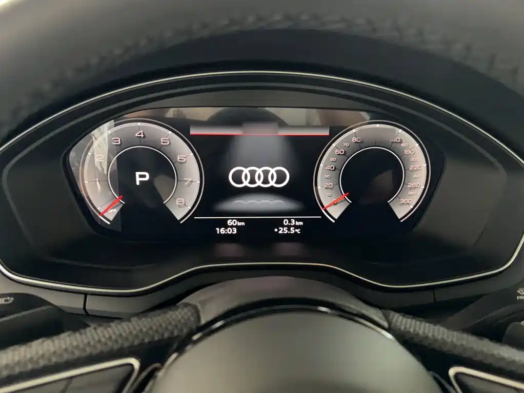 Audi A4L 2025 — фото 4