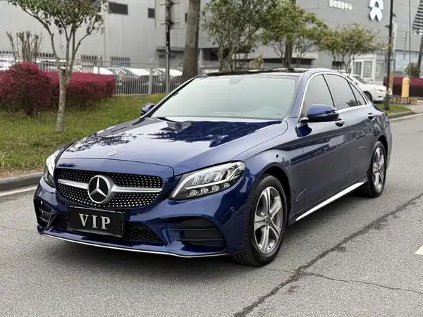 Mercedes-Benz C-Class 2021