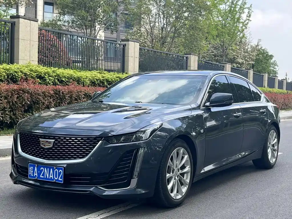 Cadillac CT5 2020 — фото 1