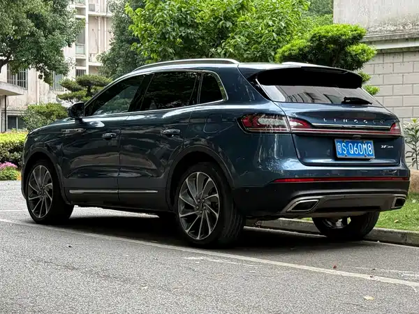 Lincoln Nautilus 2019