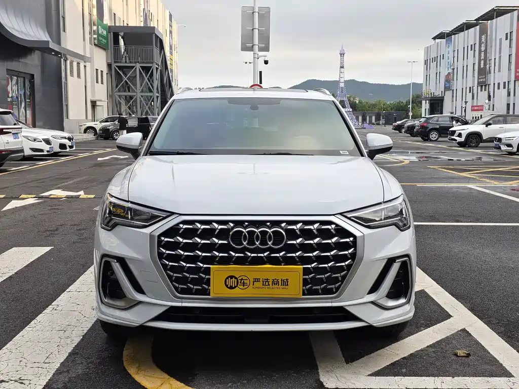 Audi Q3 2025