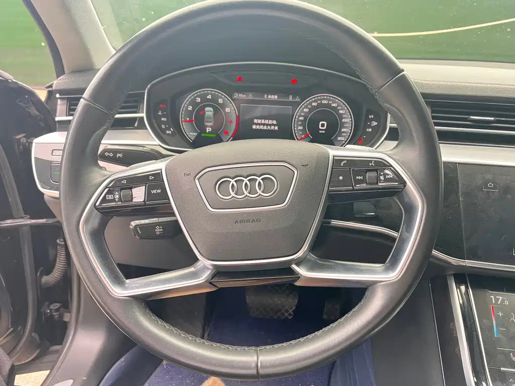 Audi A8 2021