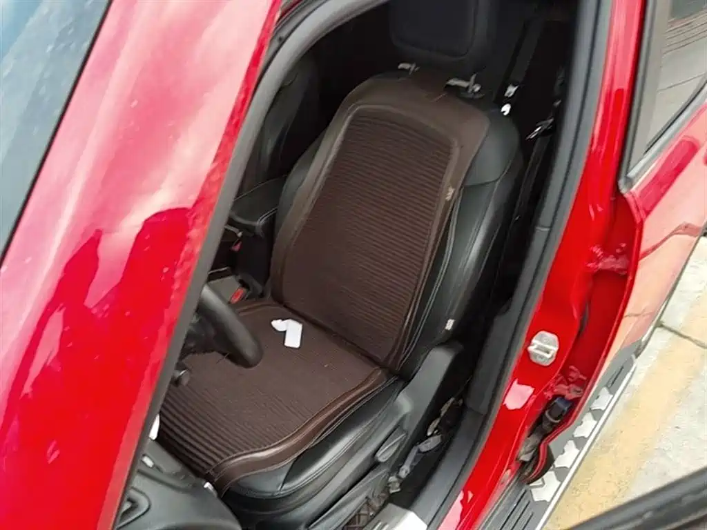 Jeep Renegade 2020 — фото 15
