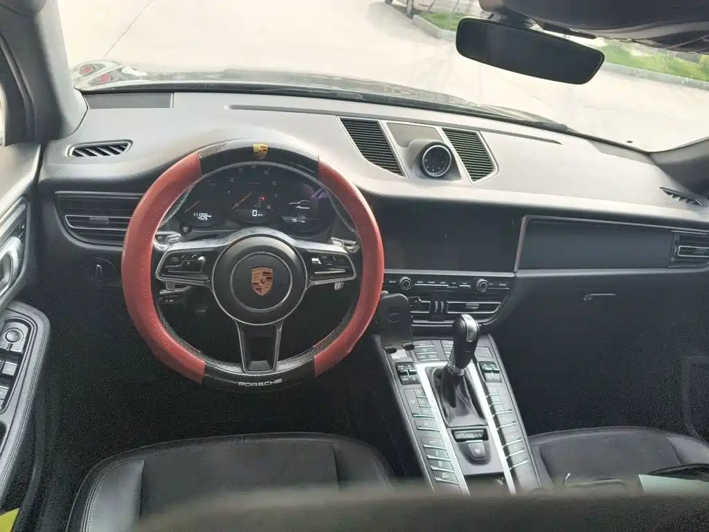 Porsche Macan 2019