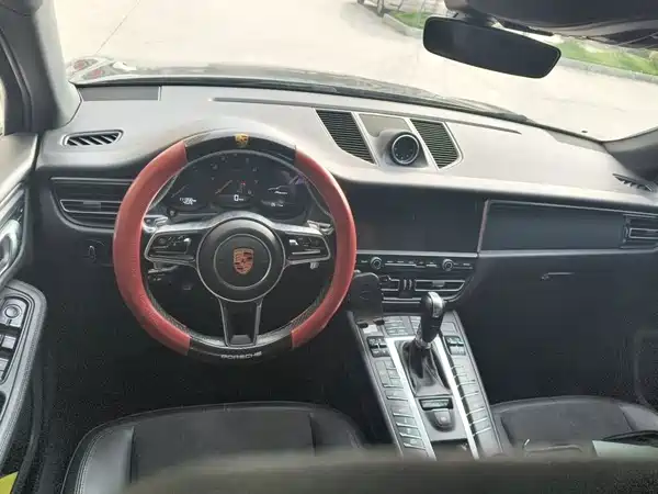 Porsche Macan 2019
