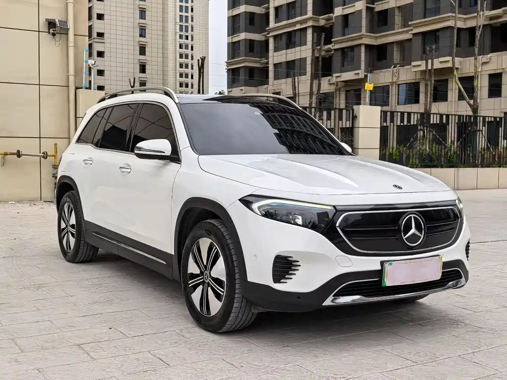 Mercedes-Benz EQB 2022 — фото 3