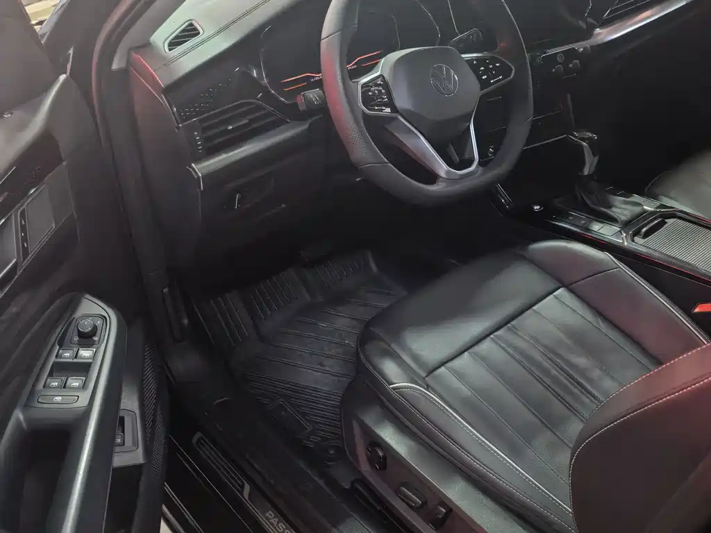 Volkswagen Passat 2023