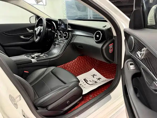 Mercedes-Benz C-Class 2017