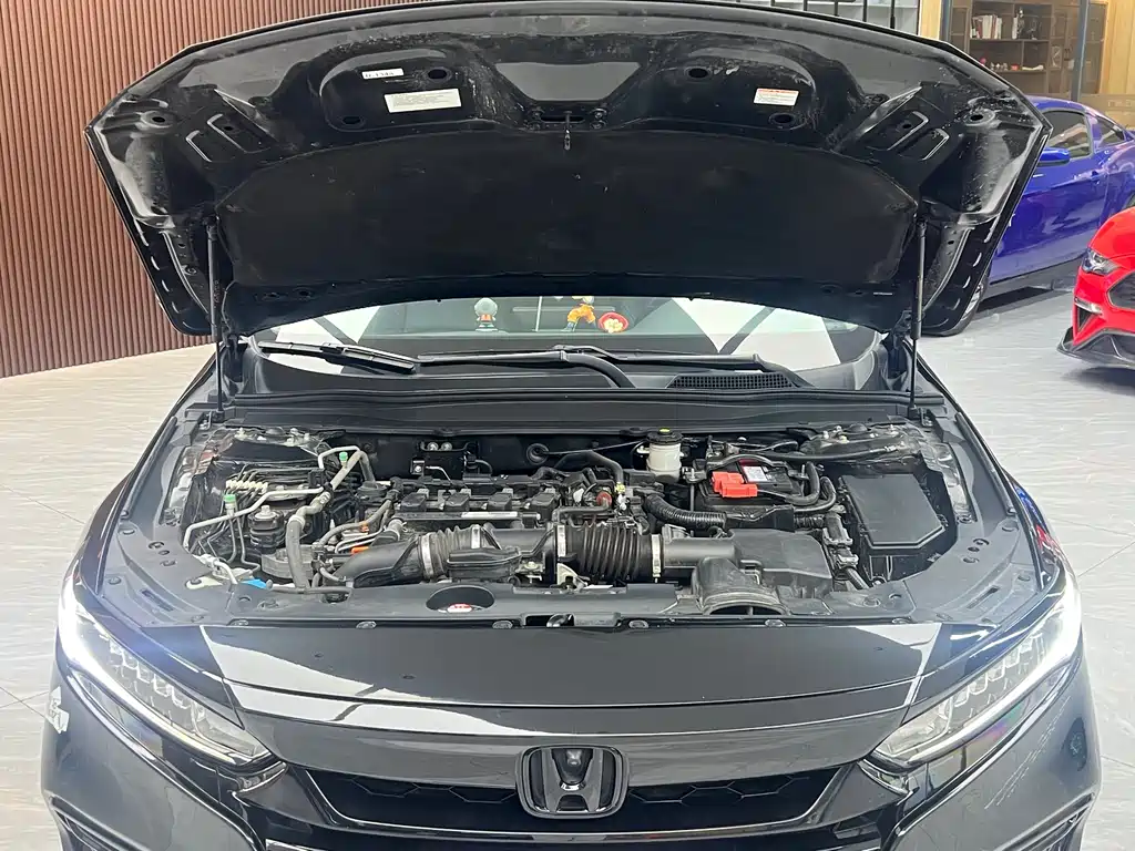 Honda Accord 2020 — фото 32