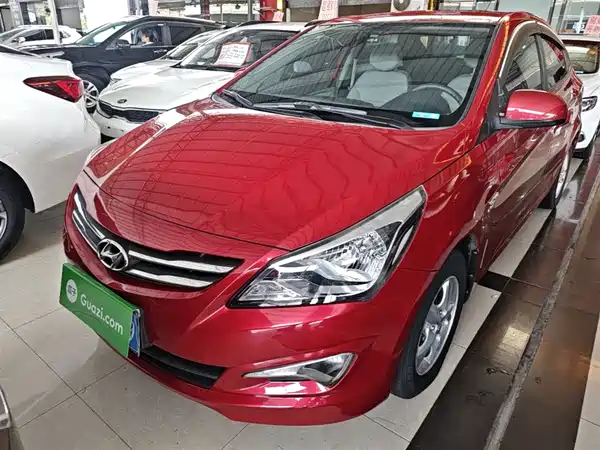 Hyundai Accent 2014