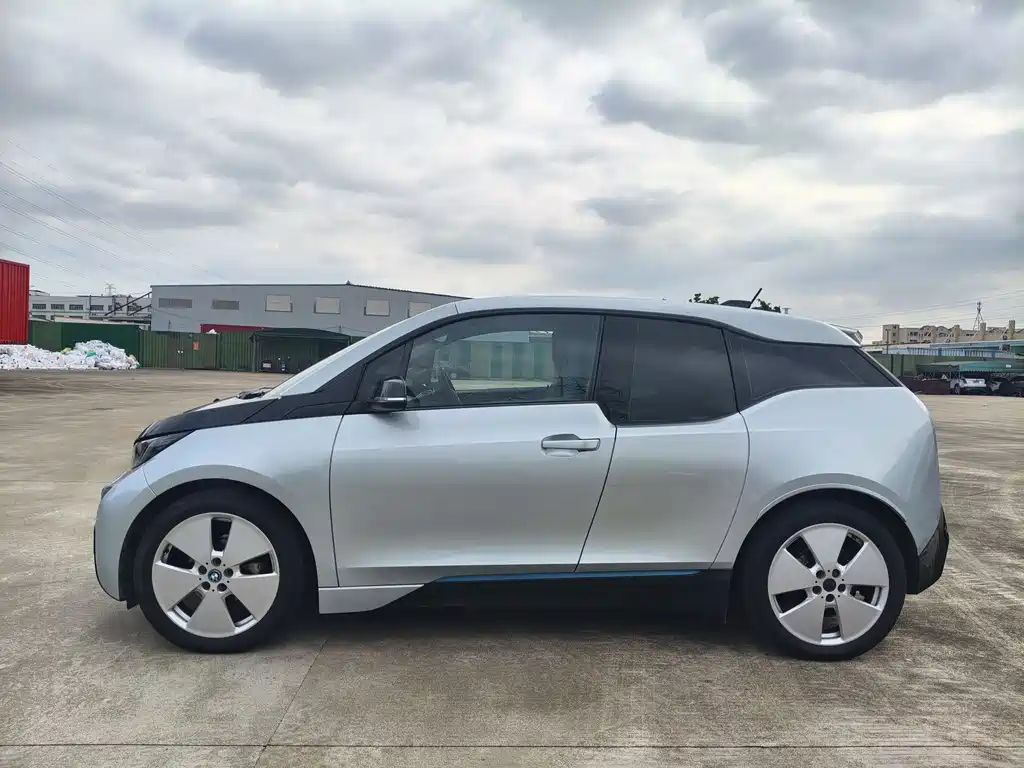BMW i3 2017 — фото 7