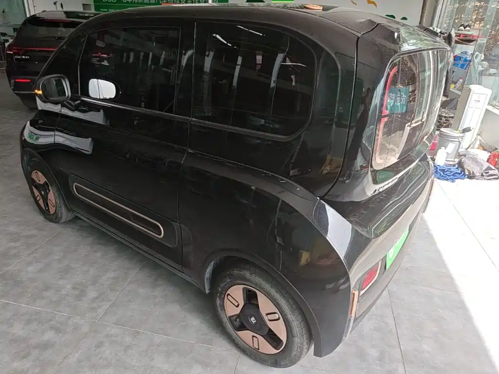 Baojun KiWi EV 2023 — фото 5