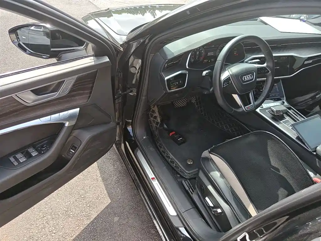 Audi A6L 2023 — фото 16