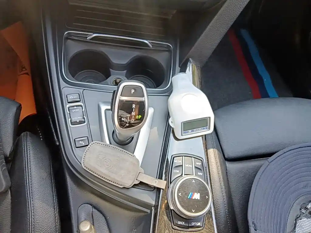 BMW 3 Series 2019 — фото 14