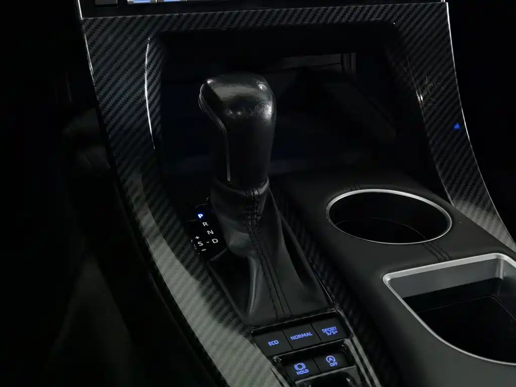 Toyota Avalon 2022 — фото 13