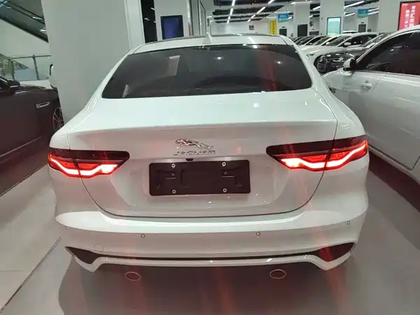 Jaguar XEL 2024