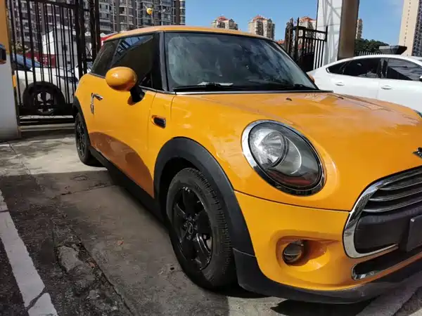 MINI 2016