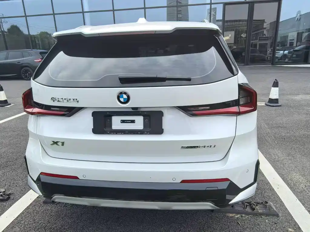 BMW X1 2023 — фото 12