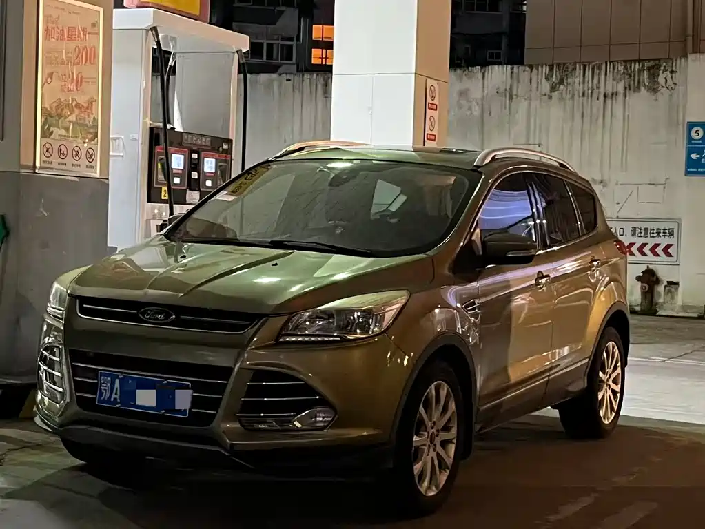 Ford Kuga 2017 — фото 1