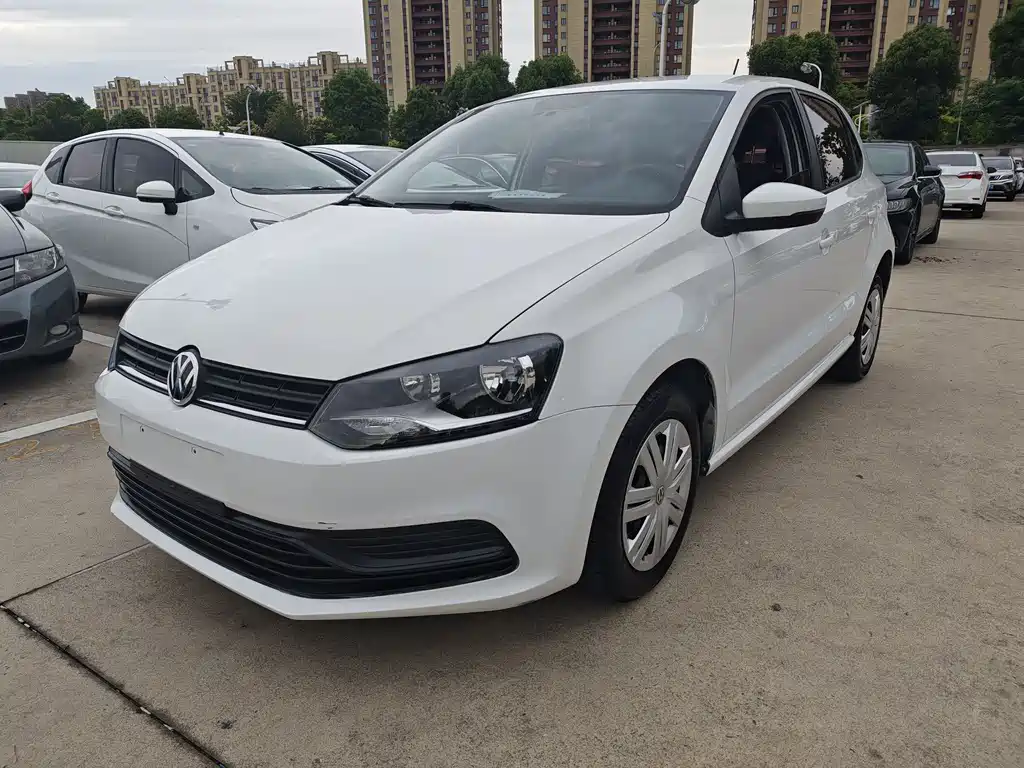 Volkswagen Polo 2018 — фото 1