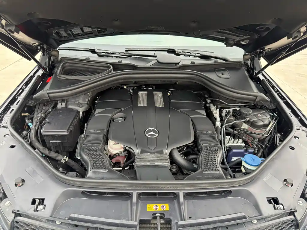 Mercedes-Benz GLE 2017 — фото 25