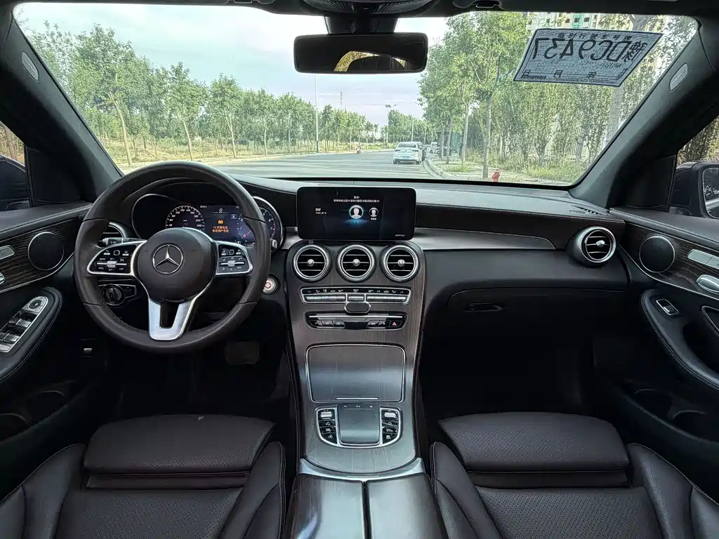 Mercedes-Benz GLC 2021 — фото 10