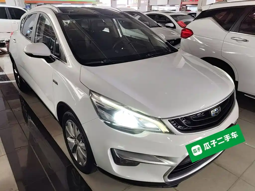 Geely Emgrand GS 2018 — фото 4