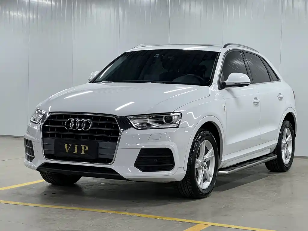 Audi Q3 2016 — фото 1