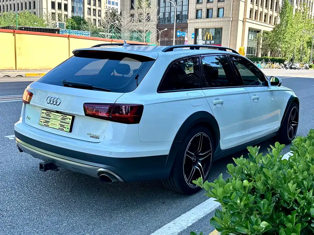 Audi A6 2017 — фото 14