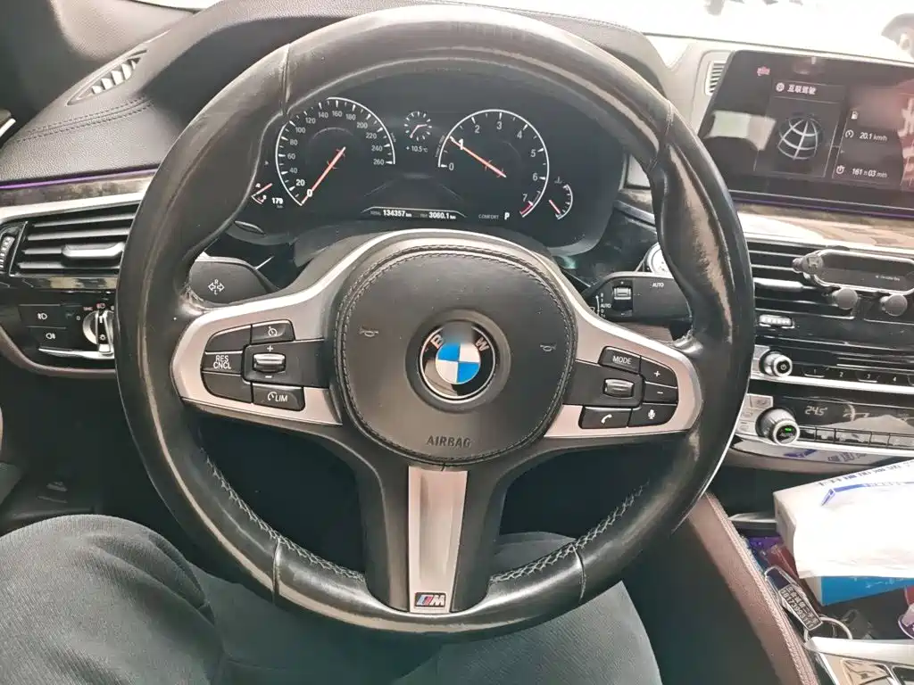 BMW 5 Series 2019