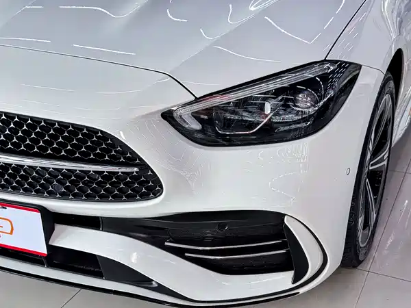Mercedes-Benz C-Class 2022