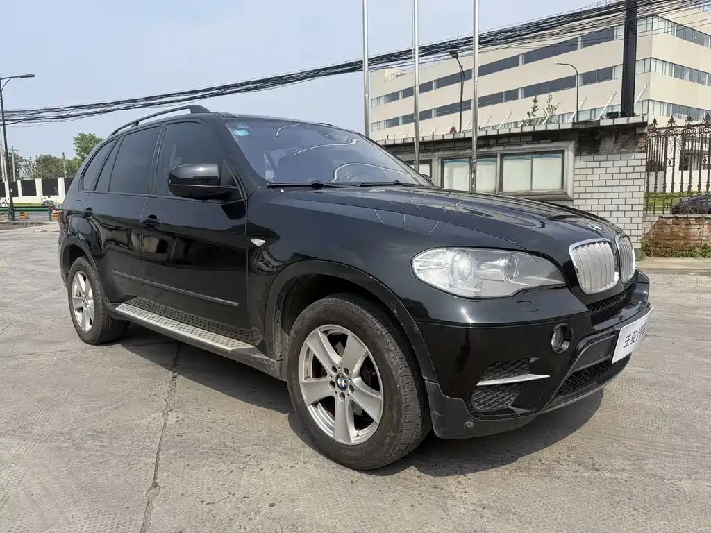 BMW X5 2011