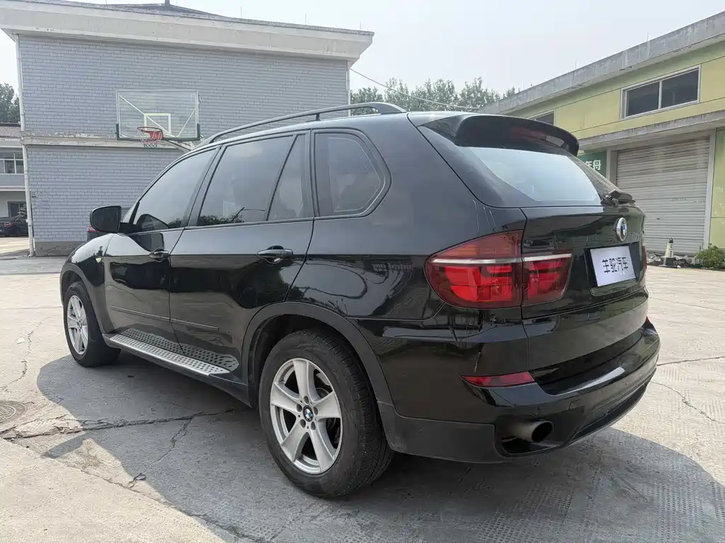 BMW X5 2011