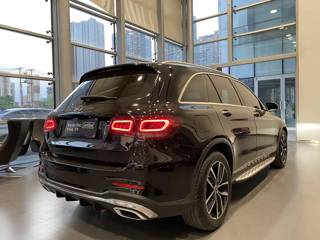 Mercedes-Benz GLC 2020 — фото 18