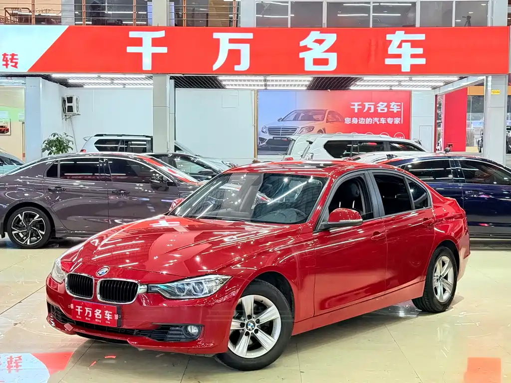 BMW 3 Series 2013 — фото 1