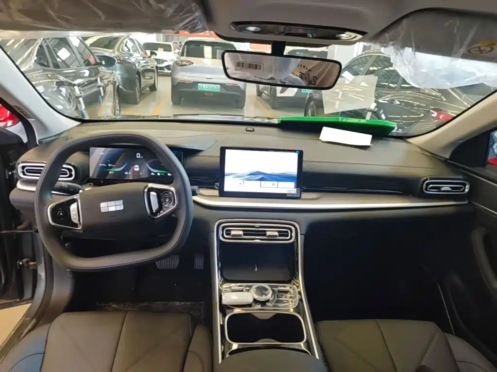 Geely Galaxy Star 6 2026 — фото 10