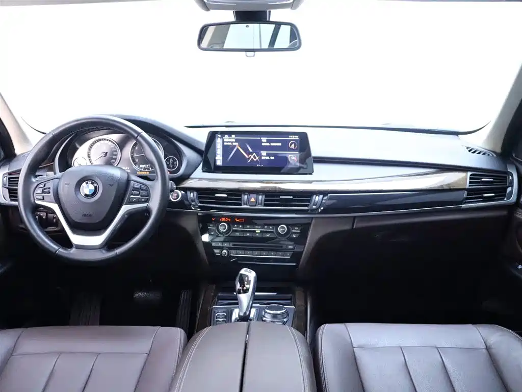 BMW X5 2017 — фото 13
