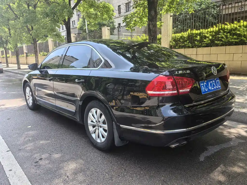 Volkswagen Passat 2016 — фото 4