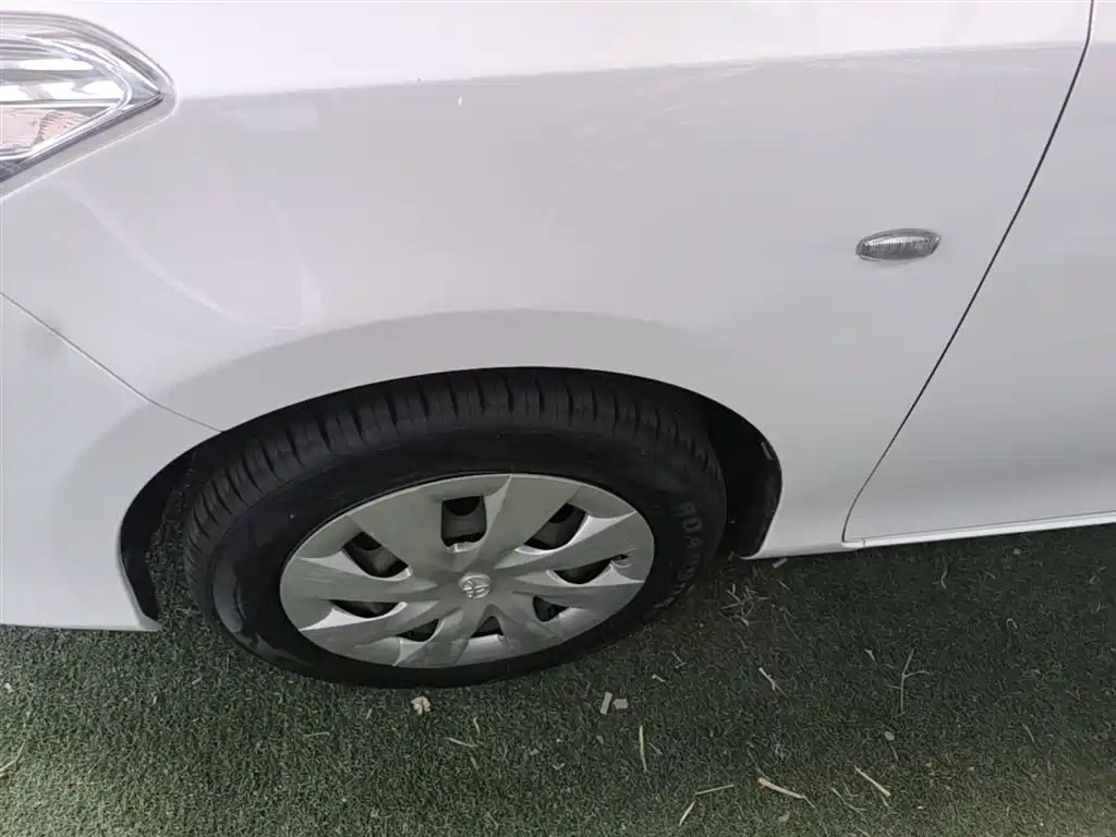 Toyota Vios 2017 — фото 23