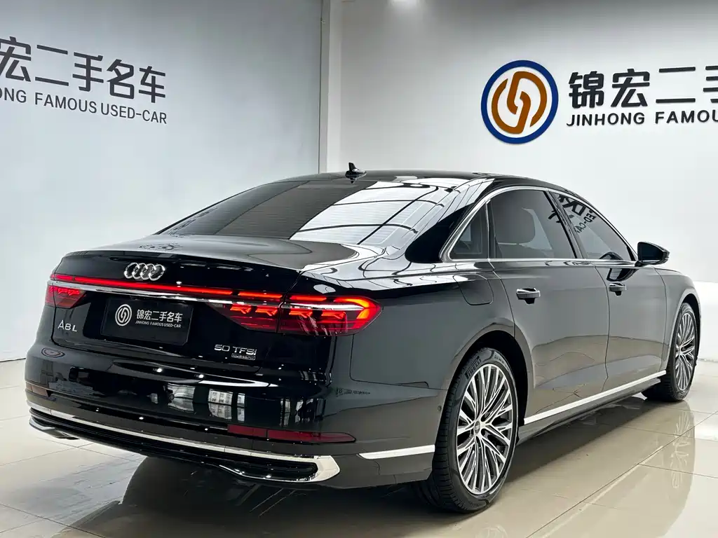 Audi A8 2026 — фото 25